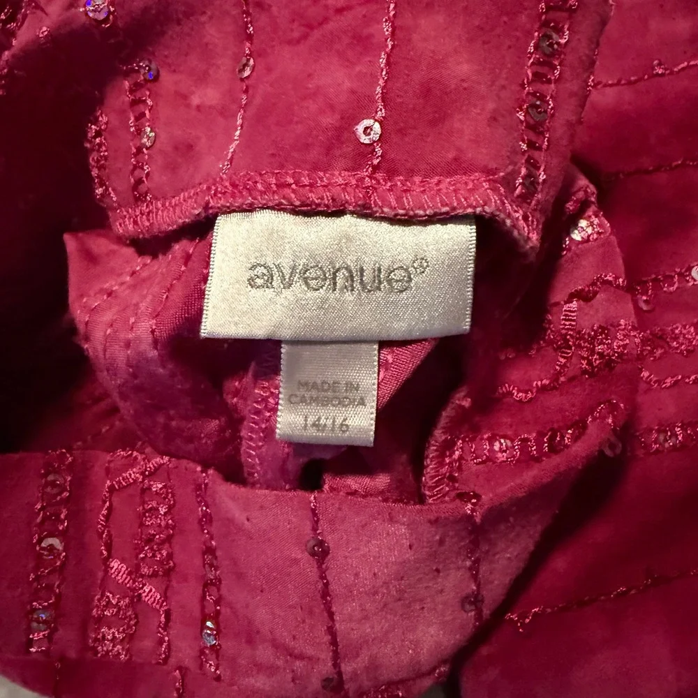 Avenue Purple/Pink Tie Dye Sequin Cold Shoulder Embellished Top Women Sz 14/16 - Picture 7 of 10